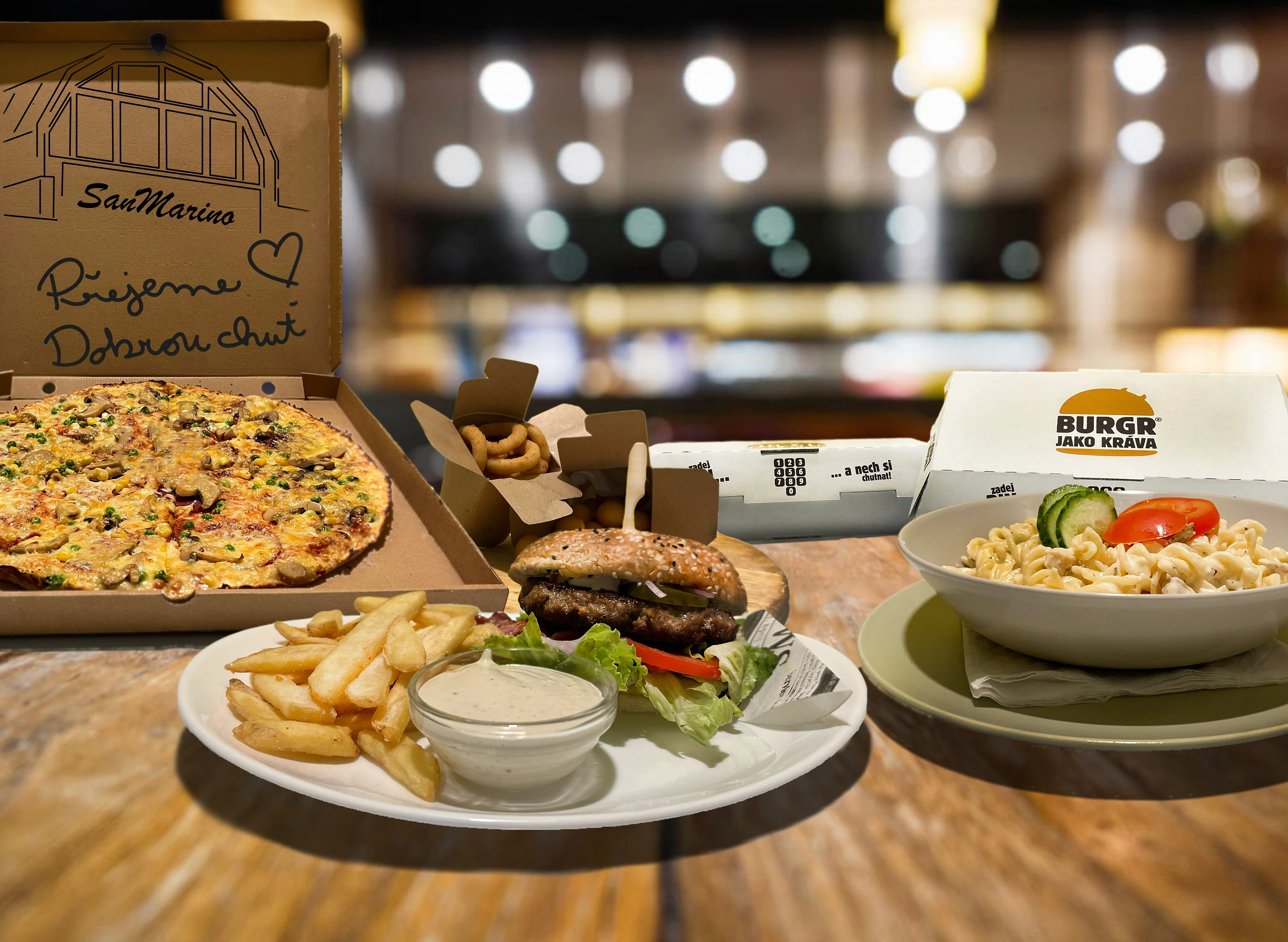 Pizzerie San Marino Kladno – široká nabídka pizz, burgerů, kuřecích specialit a dalších dobrot